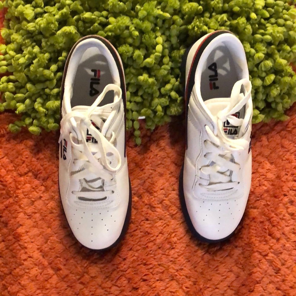 Fila sneakers.